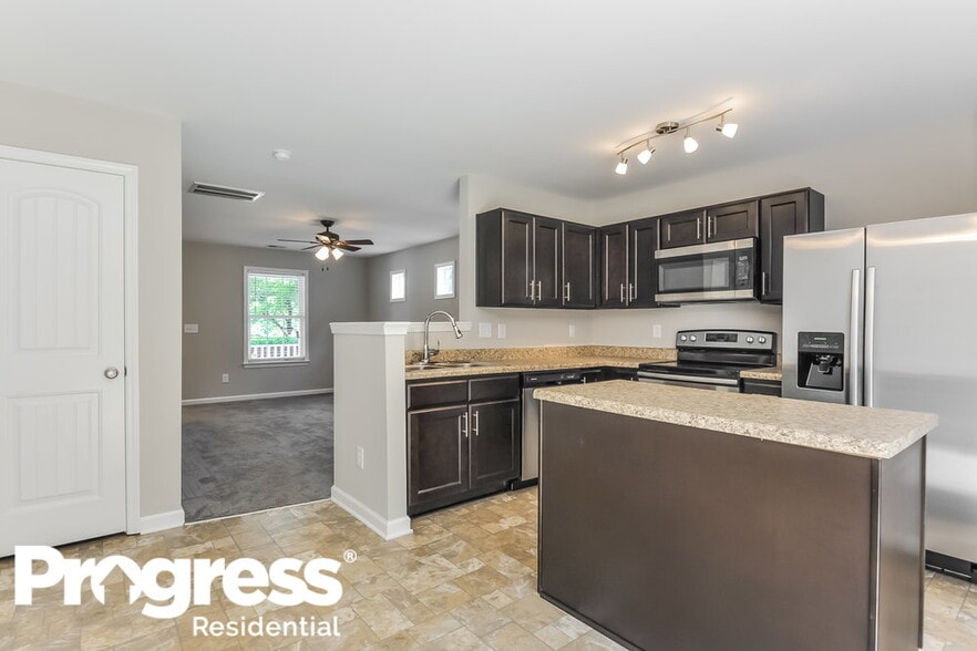 Building Photo - 5816 Ricker Rd