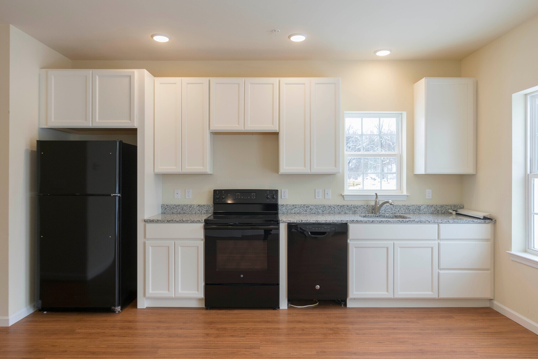 Building Photo - 2085 Arey Ln