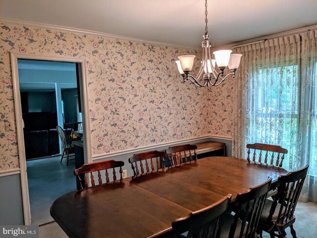 Building Photo - 8465 Sevan Ct