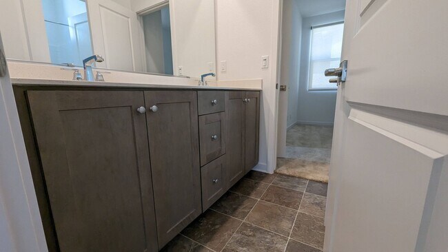 Building Photo - 7449 Channel View St