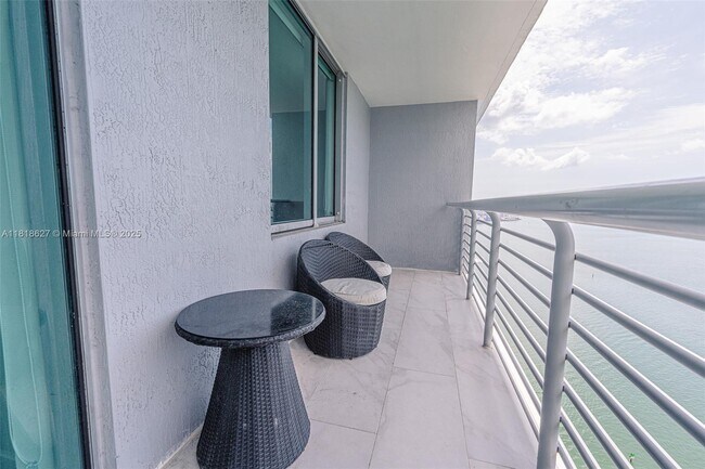 Building Photo - 335 S Biscayne Blvd
