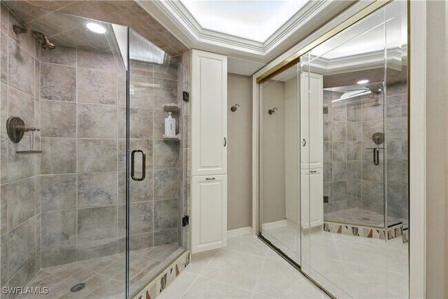 Building Photo - 26000 Hickory Blvd