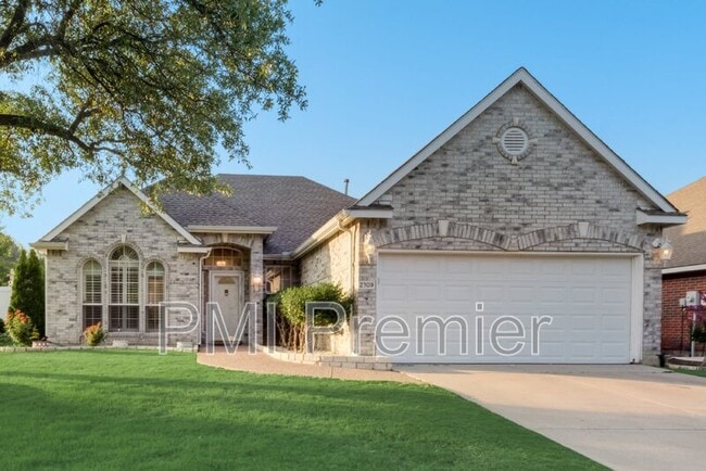 Building Photo - 2309 Kittyhawk Dr