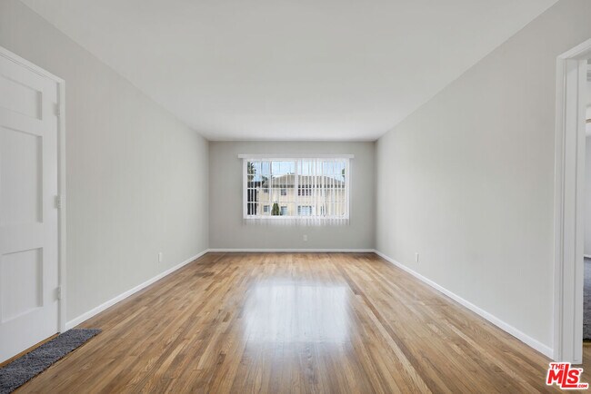 Building Photo - 4086 Abourne Rd