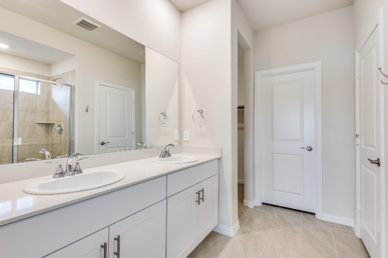 Building Photo - 203 Whitlow Dr