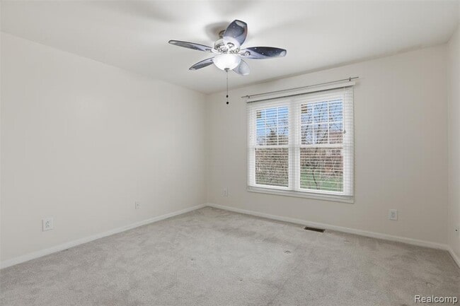 Building Photo - 3932 Fieldview Rd