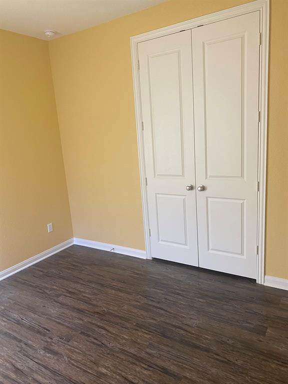 Building Photo - 616 Sixpence Ln