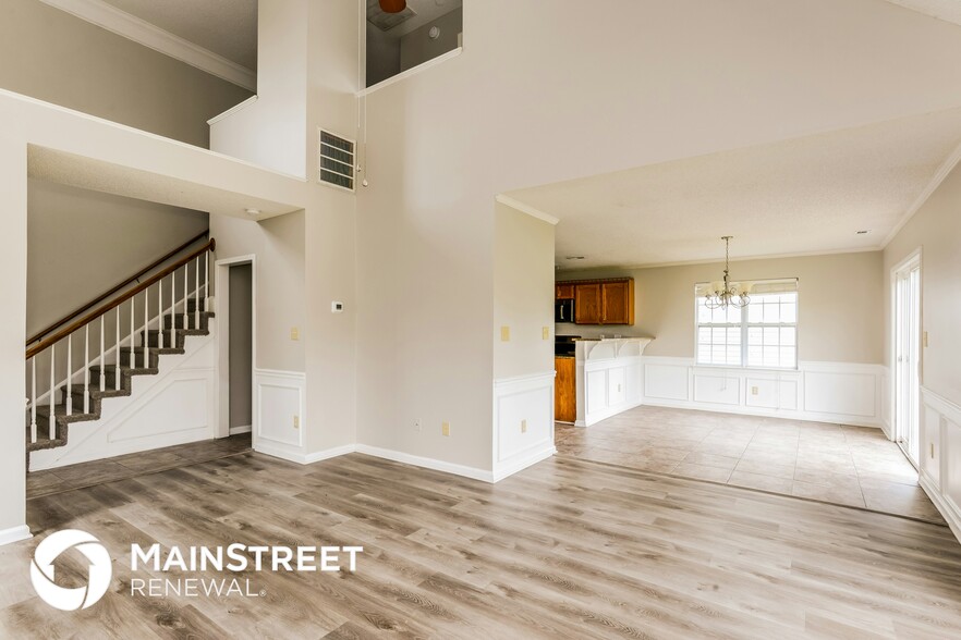 Building Photo - 5813 Bridgeway Dr