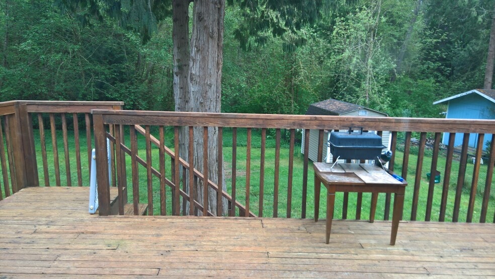 Building Photo - 21101 NE 66th St