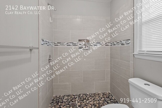 Building Photo - 2142 Baywater Dr