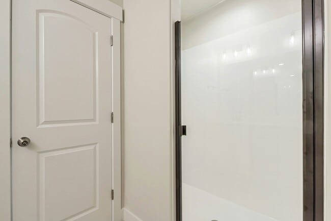 Building Photo - 2050 N 3830 W