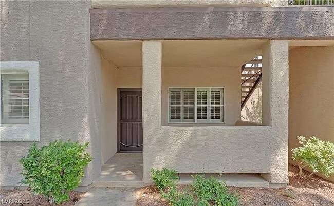 Building Photo - 5250 S Rainbow Blvd