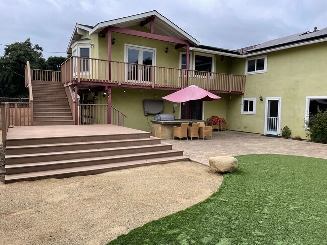 Building Photo - Spacious 4 Bedroom 4 Bath Ojai Home