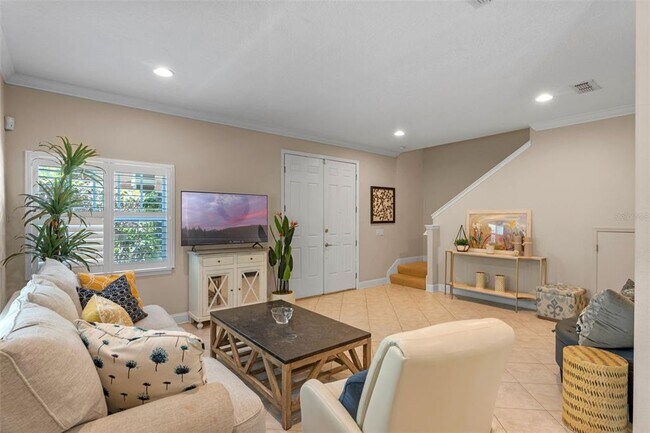 Building Photo - 2238 Hawick Ln