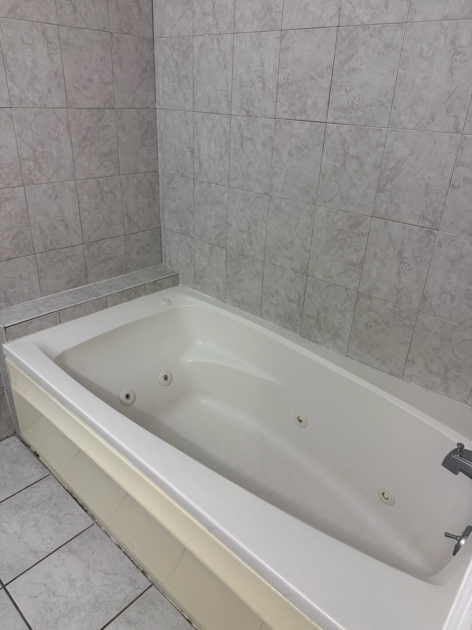 Building Photo - 232 Lawson St