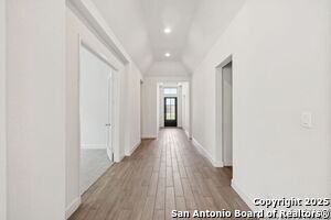 Building Photo - 1018 Quemada Rnch