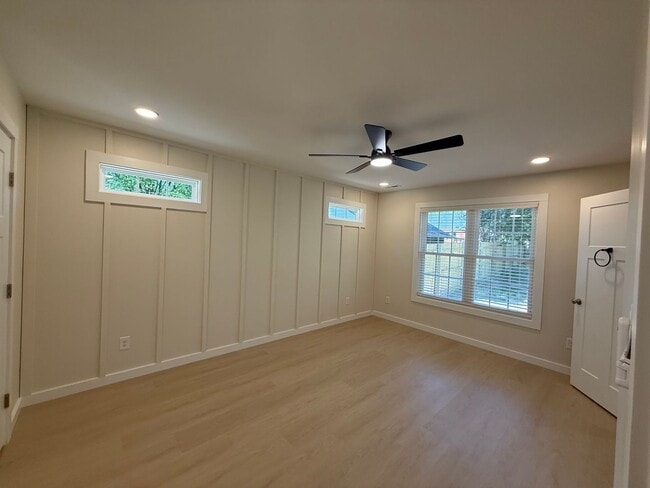 Building Photo - Brand New Construction!! - 3BD/2BA