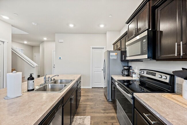 Building Photo - 10715 186th St Ct E