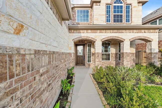 Building Photo - 3506 Lake Bella Megan Dr
