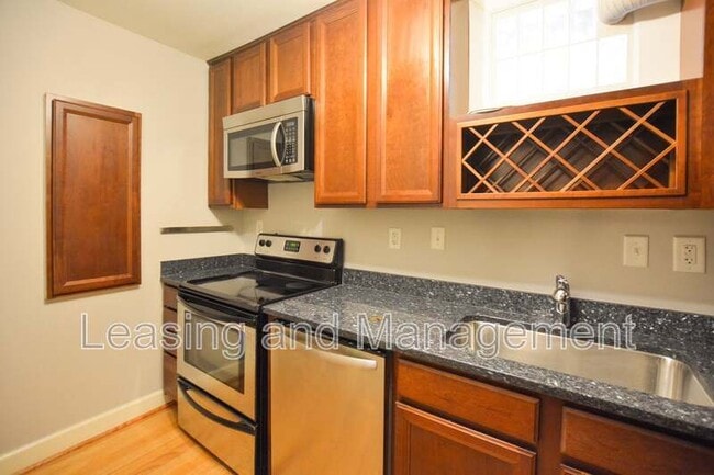 Building Photo - 309 Meeting Street