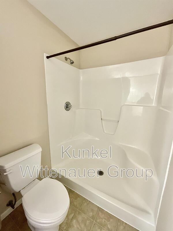 Building Photo - 10909 Kentfield Dr