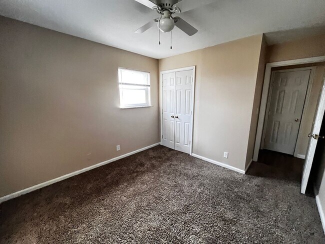 Building Photo - 2906 Noe Ct