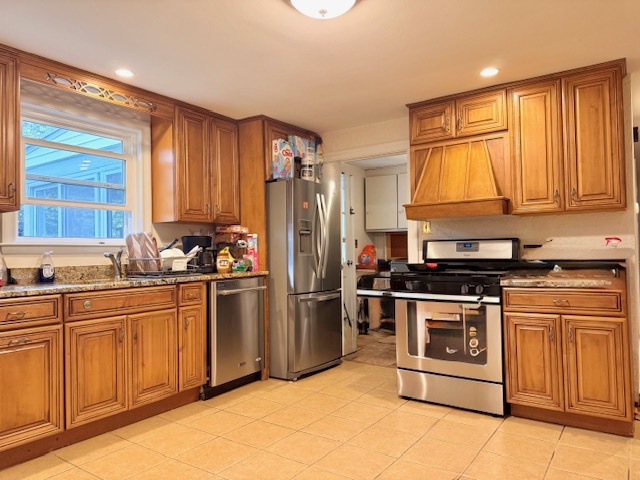 Primary Photo - 1247 Trapelo Rd