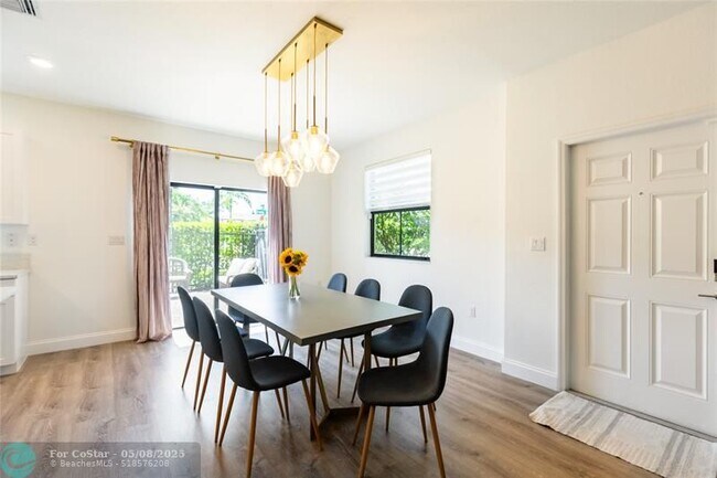 Building Photo - 4637 Caspian Way