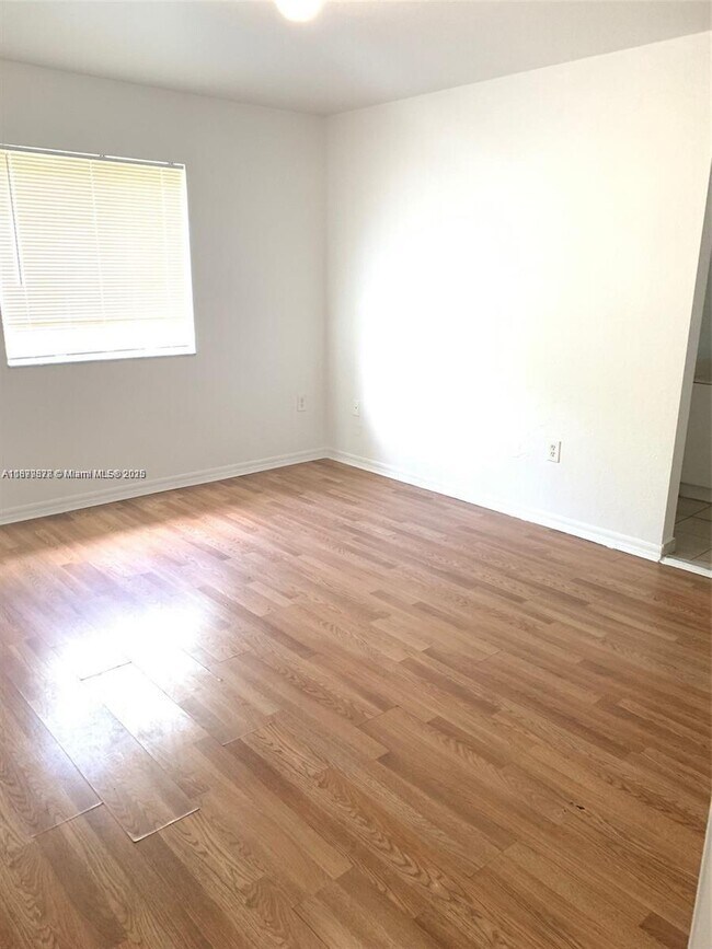 Building Photo - 26232 SW 135th Pl