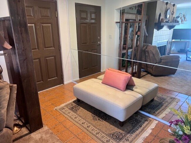 Building Photo - 2 BR WATERFRONT Fully Furnished/Utilities Included!! BEST SUNSET VIEW