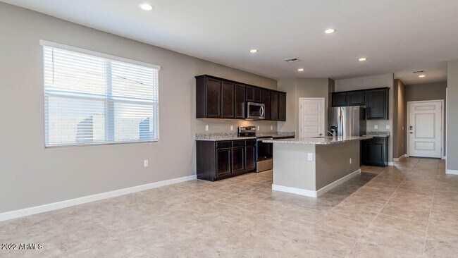 Building Photo - 24448 W Hacienda Ave