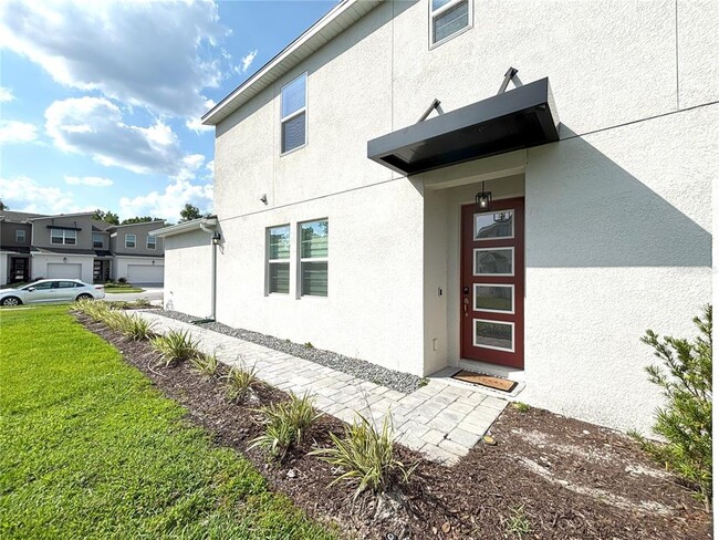 Building Photo - 921 Spring Palms Lp