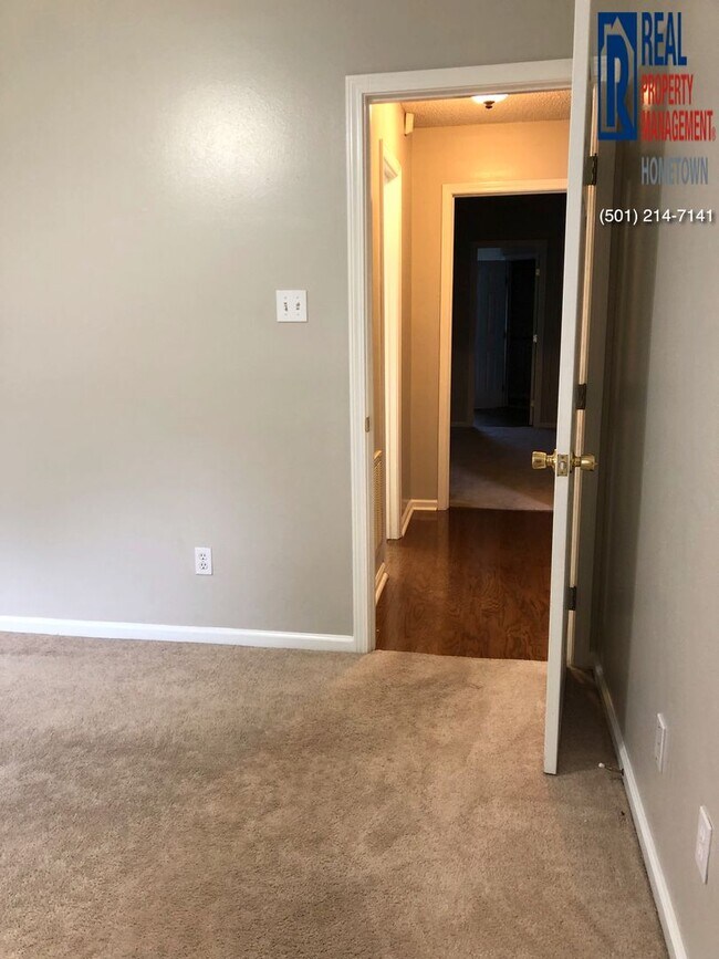 Building Photo - 12900 Cherry Laurel Dr