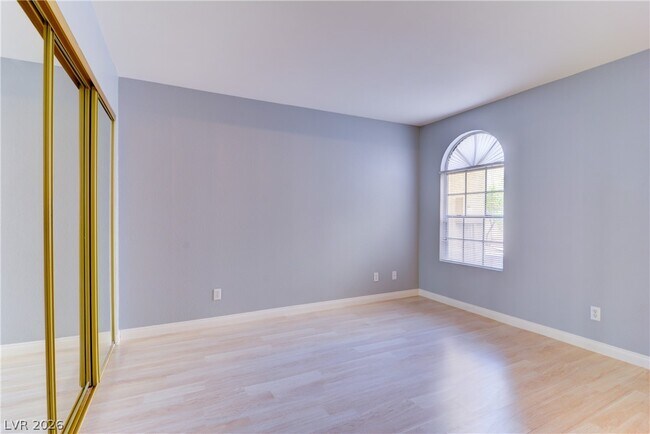 Building Photo - 2974 Juniper Hills Blvd