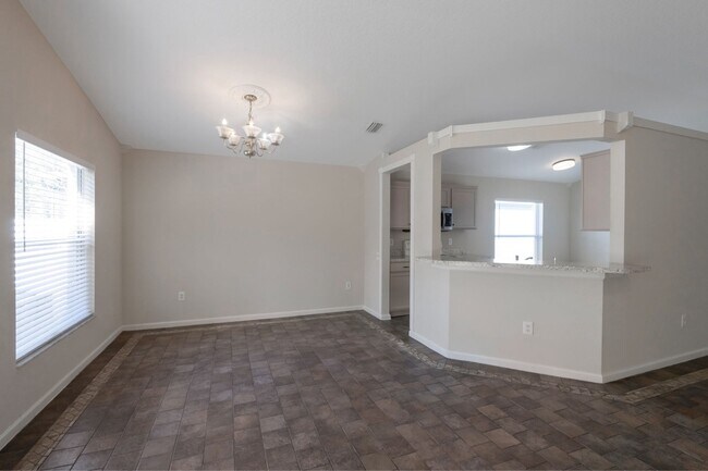 Building Photo - 2711 Breakwater Ct