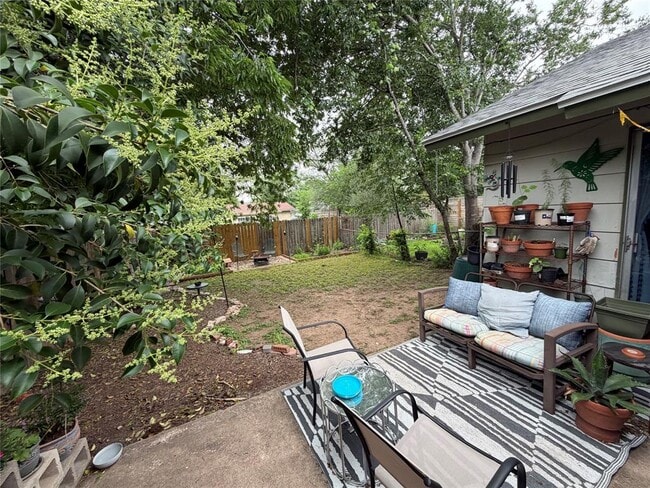 Building Photo - 5806 Emerald Forest Dr