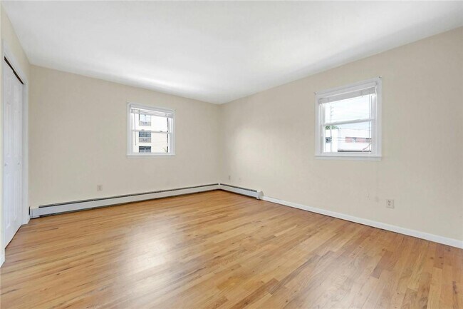 Building Photo - 126 Fisher Ave
