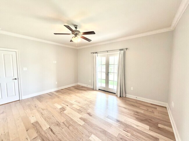 Building Photo - 7704 Ibiza Dr