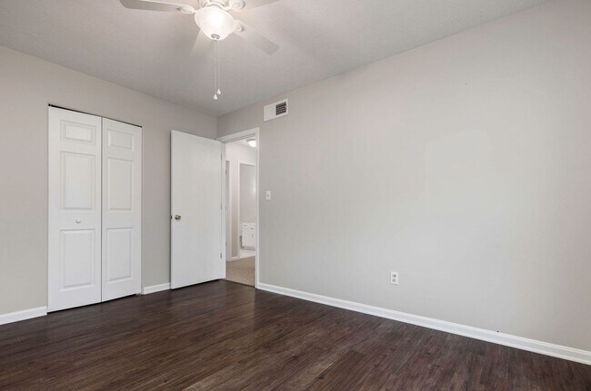 Building Photo - 7314 Ridge Creek Rd