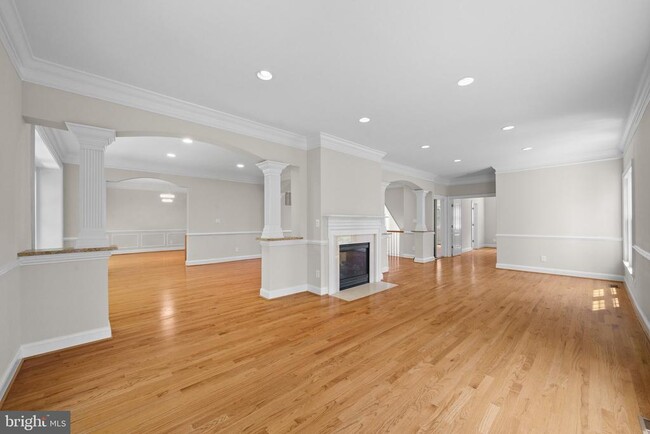 Building Photo - 1310 Forestwood Dr