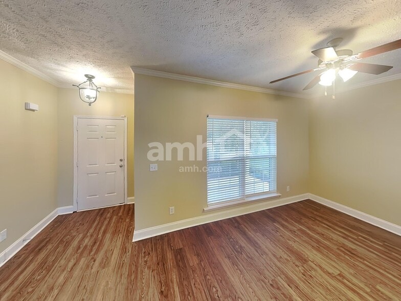 Building Photo - 3605 Belvidere Ct