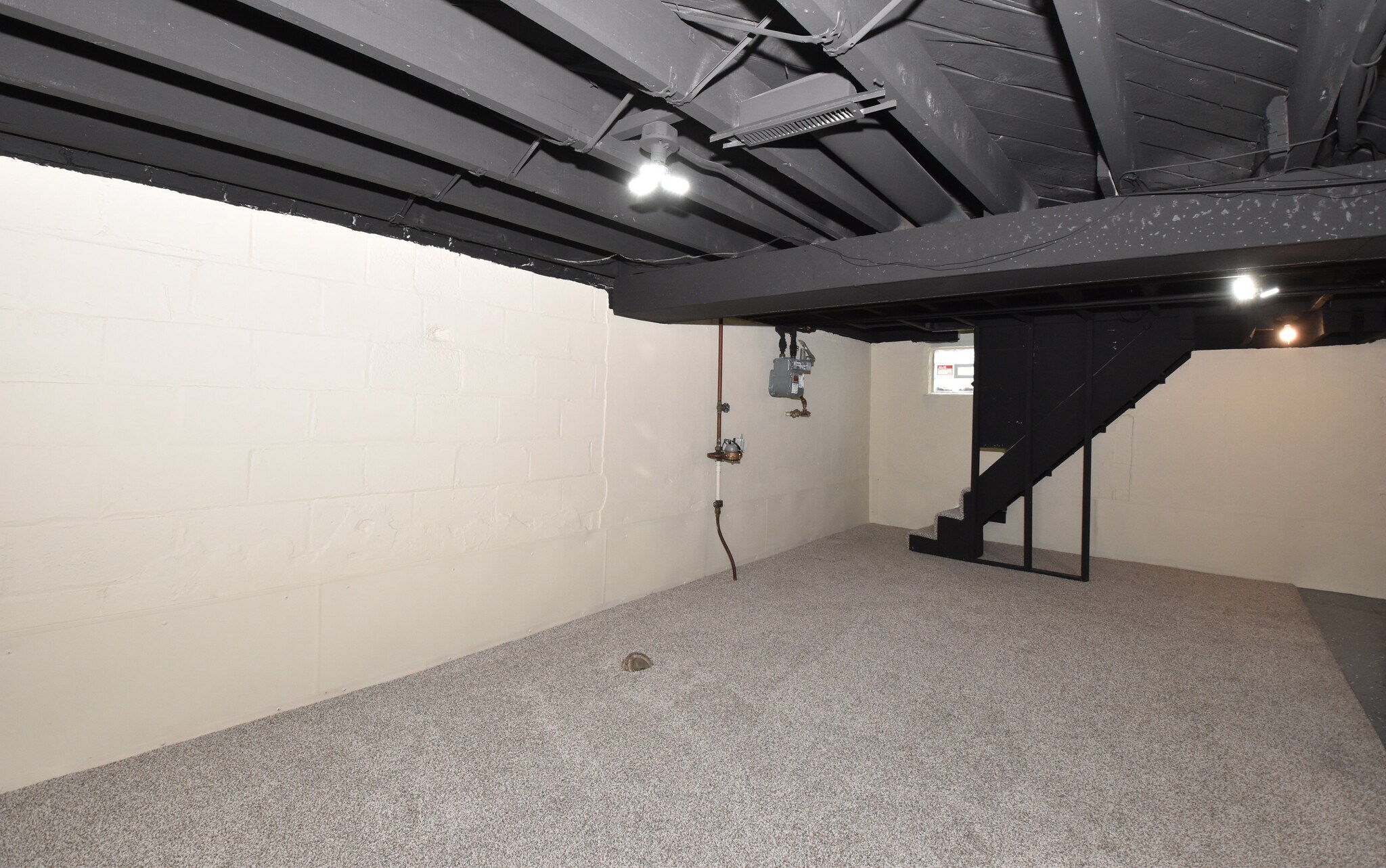 Building Photo - 3555 S 87th St