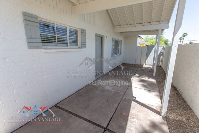 Building Photo - 2912 W Butler Dr