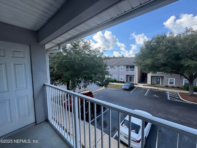 Building Photo - 6069 Maggies Cir