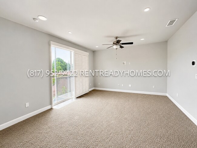 Building Photo - 509 Rockingham Dr