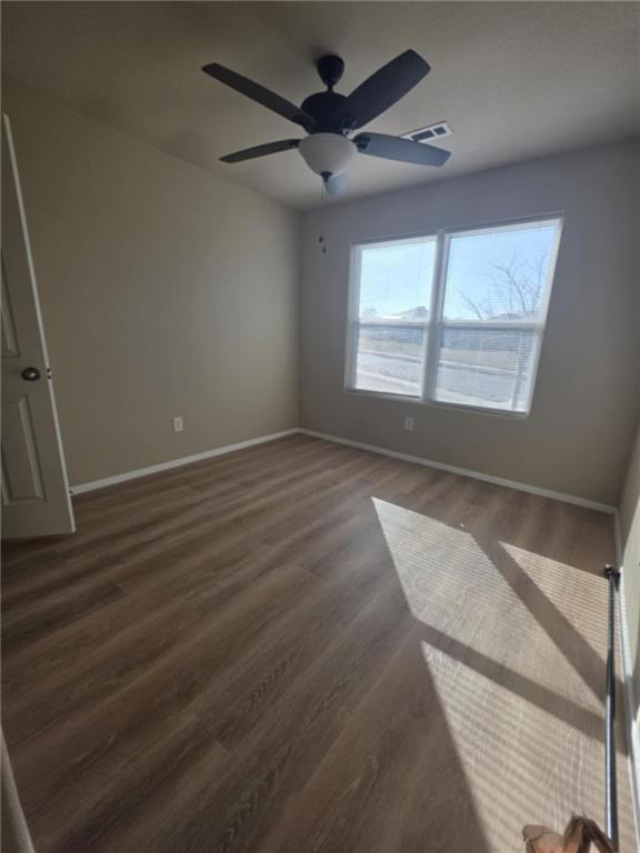 Building Photo - 856 NW Evans Cir