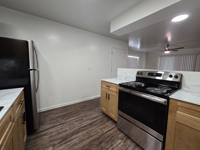 Building Photo - M&J Properties 161