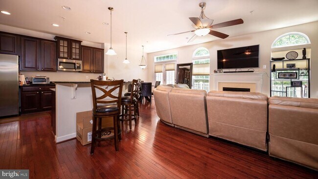 Building Photo - 15015 Nancy Gibbons Ter
