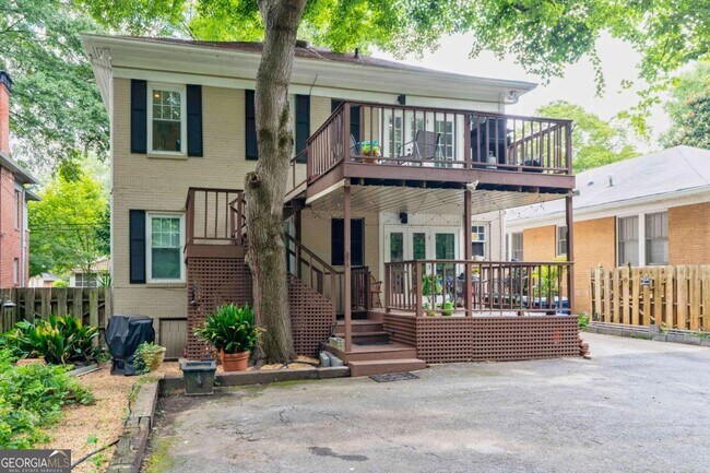 Building Photo - 850 Charles Allen Dr NE