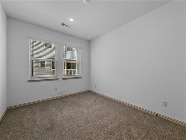 Building Photo - 4512 Tripp St